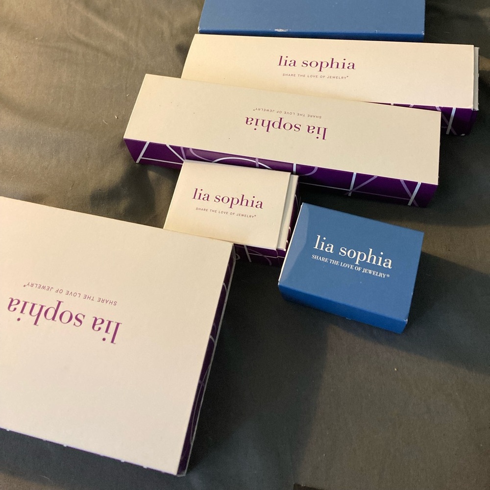 Bundle of 8 Lia Sophia Necklaces